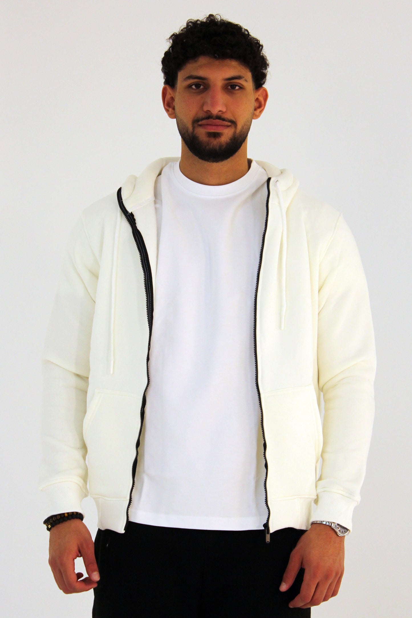 Basic Zipped Hoodie